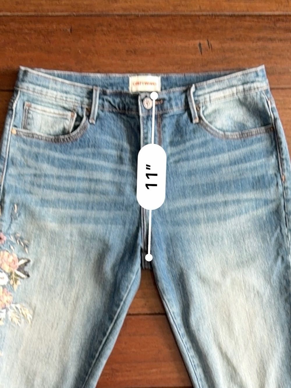 Sundance Catalog Driftwood Embroidered Jackie Jeans Floral Size 32 - Picture 9 of 12